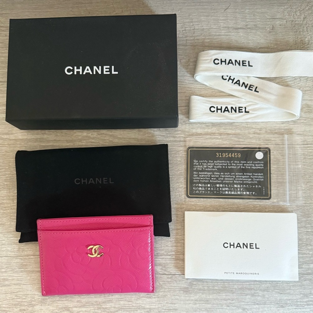 Chanel Pink Camellia Caviar Leather Gold Wallet Card Case